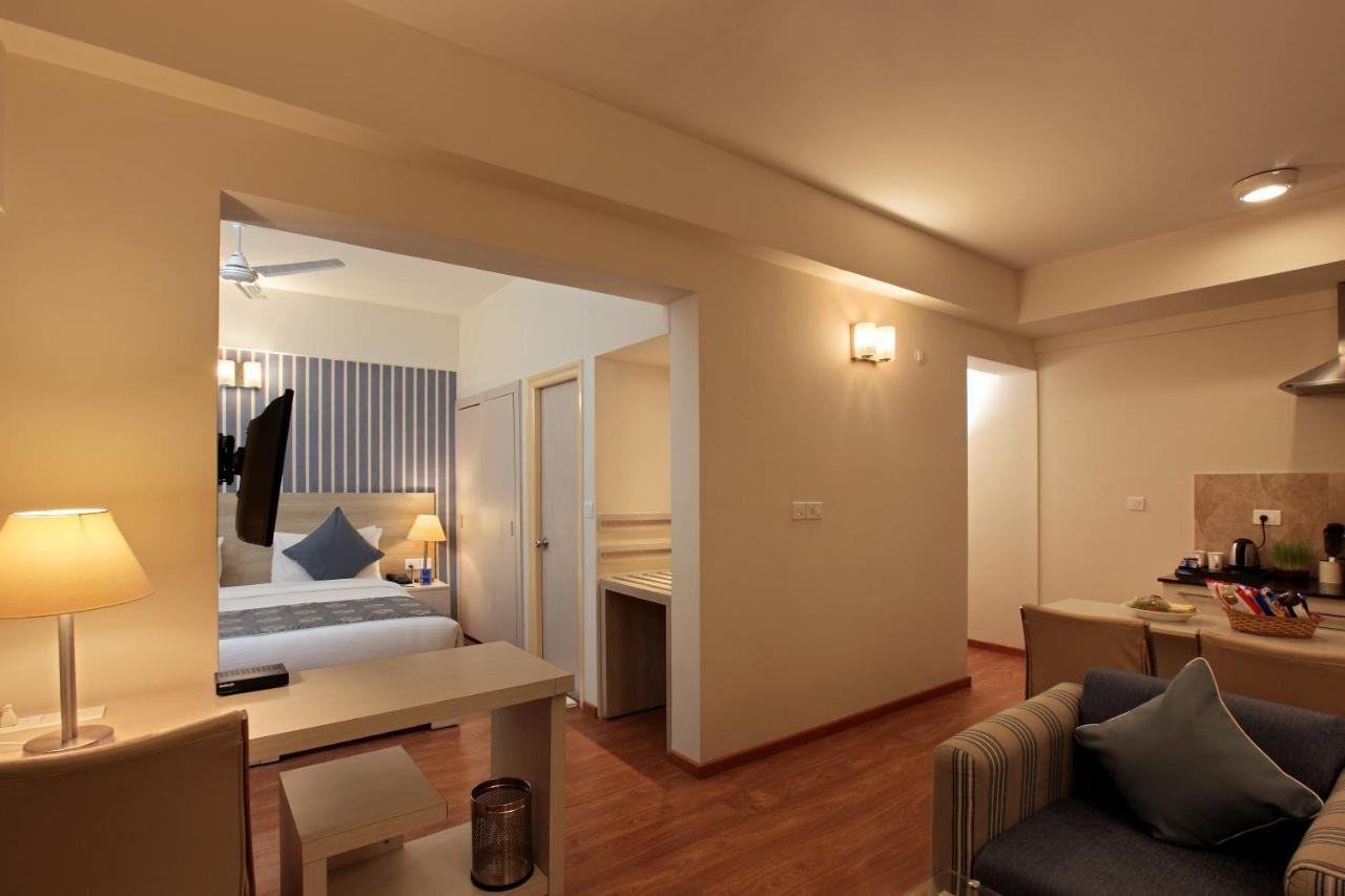 Starlit Suites Bangalore Kammasandra Bagian luar foto