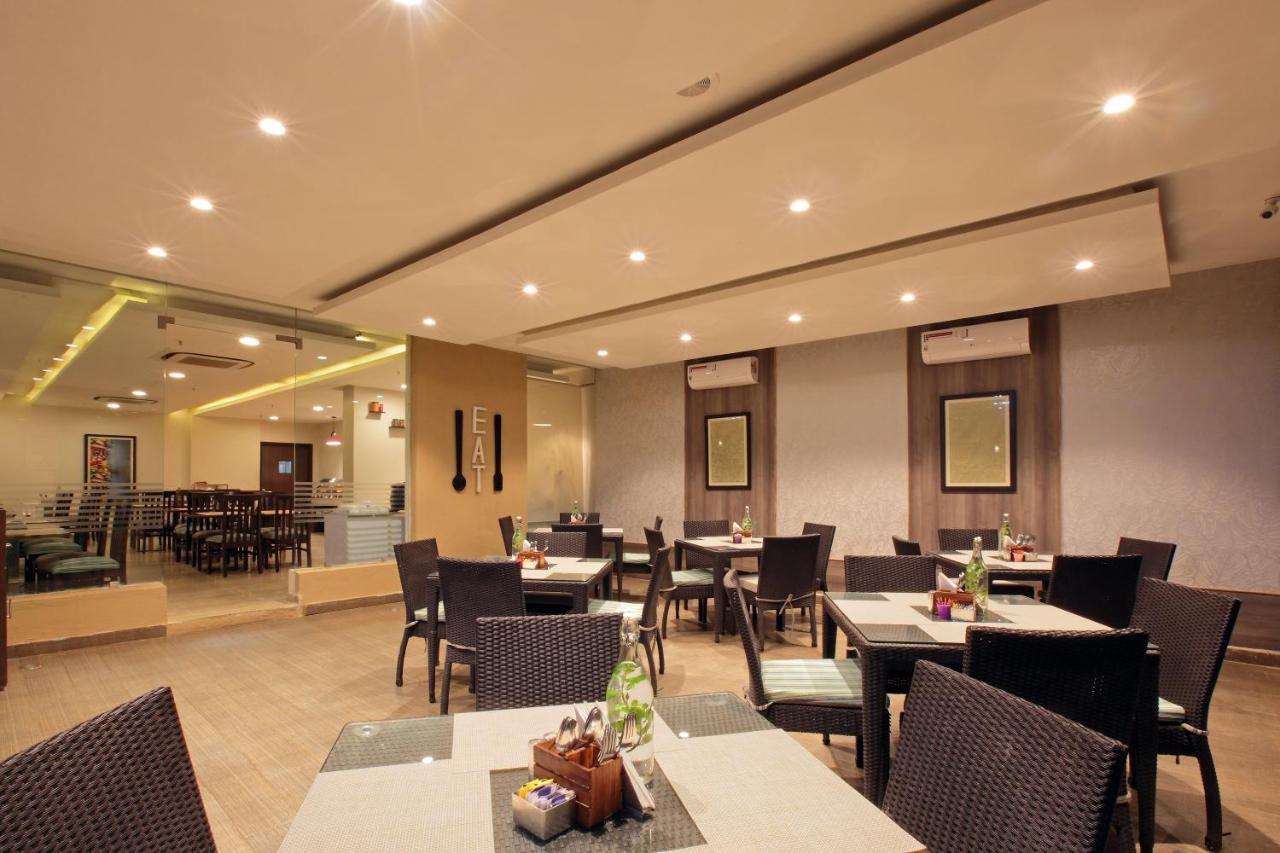 Starlit Suites Bangalore Kammasandra Bagian luar foto