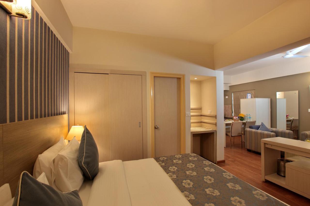Starlit Suites Bangalore Kammasandra Bagian luar foto